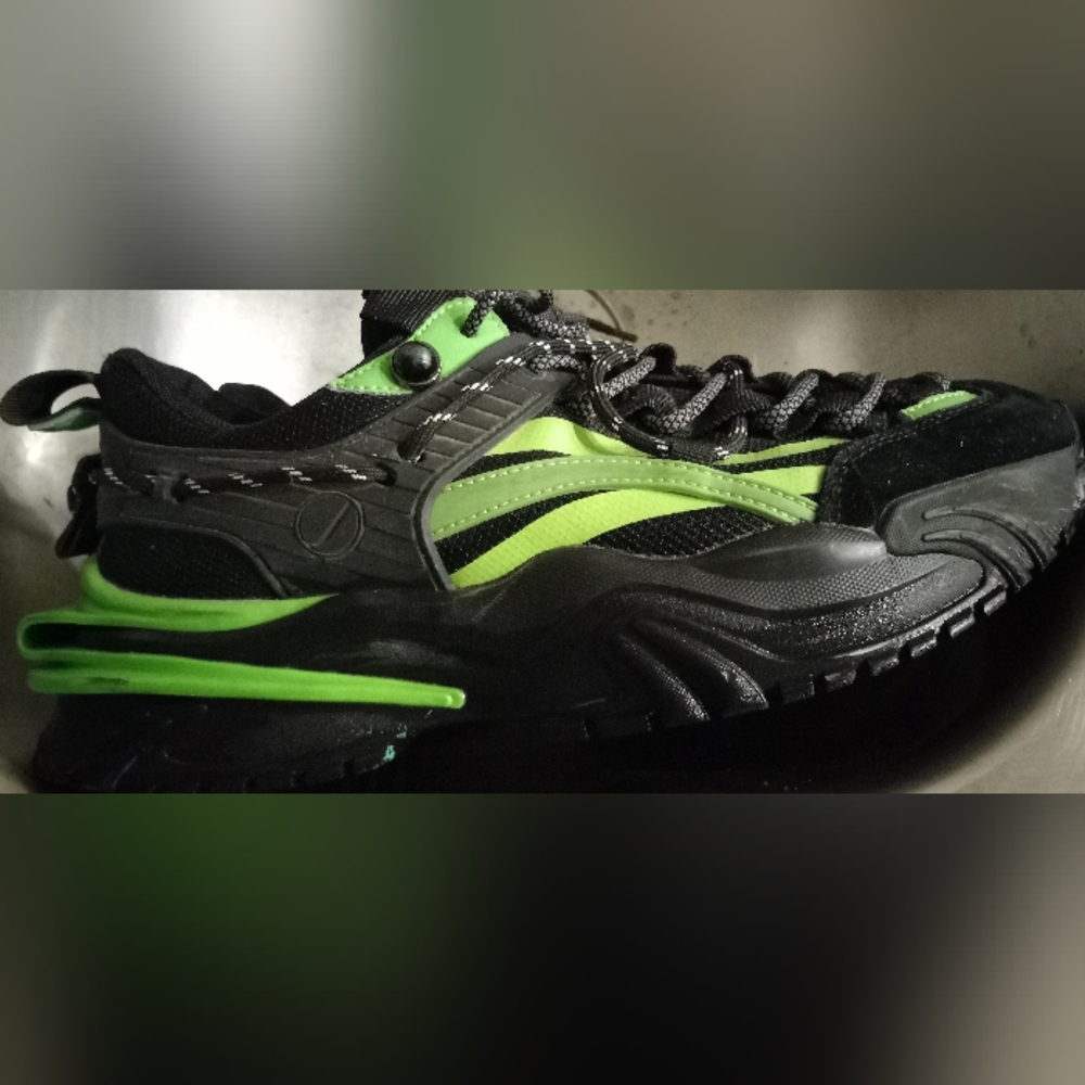 Javi Men's Black and Green Athletic Shoes Dominance